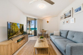 Coolum Beachside Apartment